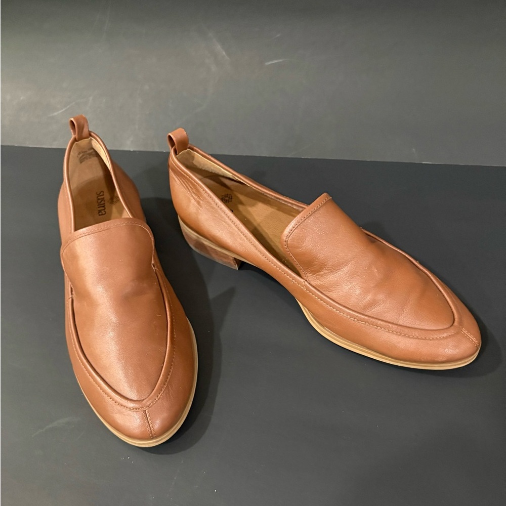 Susina Tan Leather Loafers - Picture 6 of 8